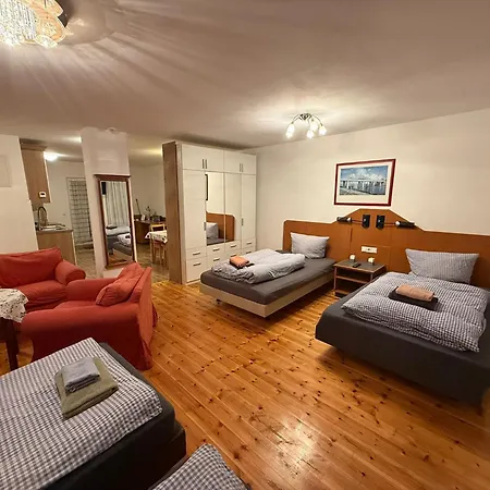 Scheffler Apartment Potsdam