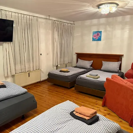 Scheffler דירה *